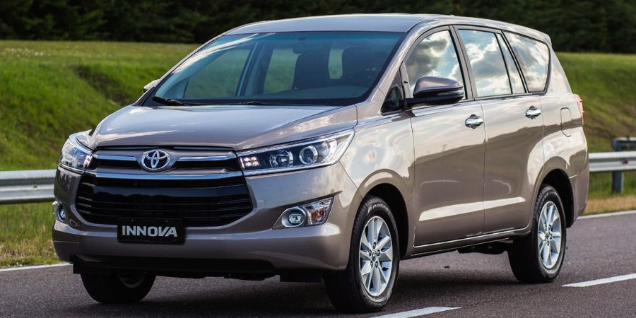 Phiên bản nâng cấp Toyota Innova 2016 với nhiều cải tiến về thiết kế và tiện nghi.