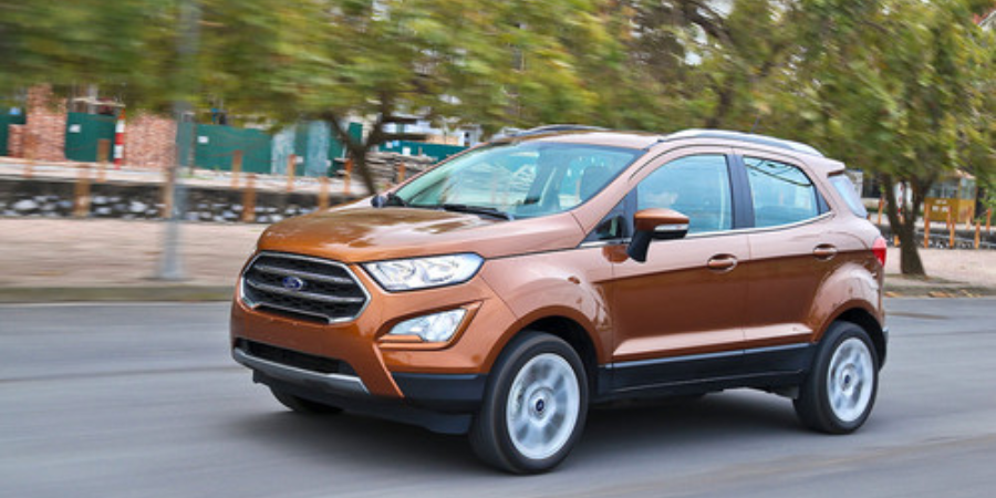 Ford EcoSport 545 – 619 trieu dong