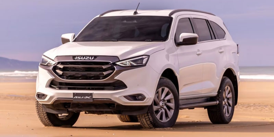 Top 10 mẫu xe 7 chỗ gầm cao hot nhất thị trường Việt Nam 7 Isuzu mu X – ben bi kinh te